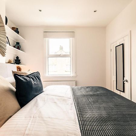 The Broadway Bath - 2 Bedrooms With Parking, Central Бат Экстерьер фото
