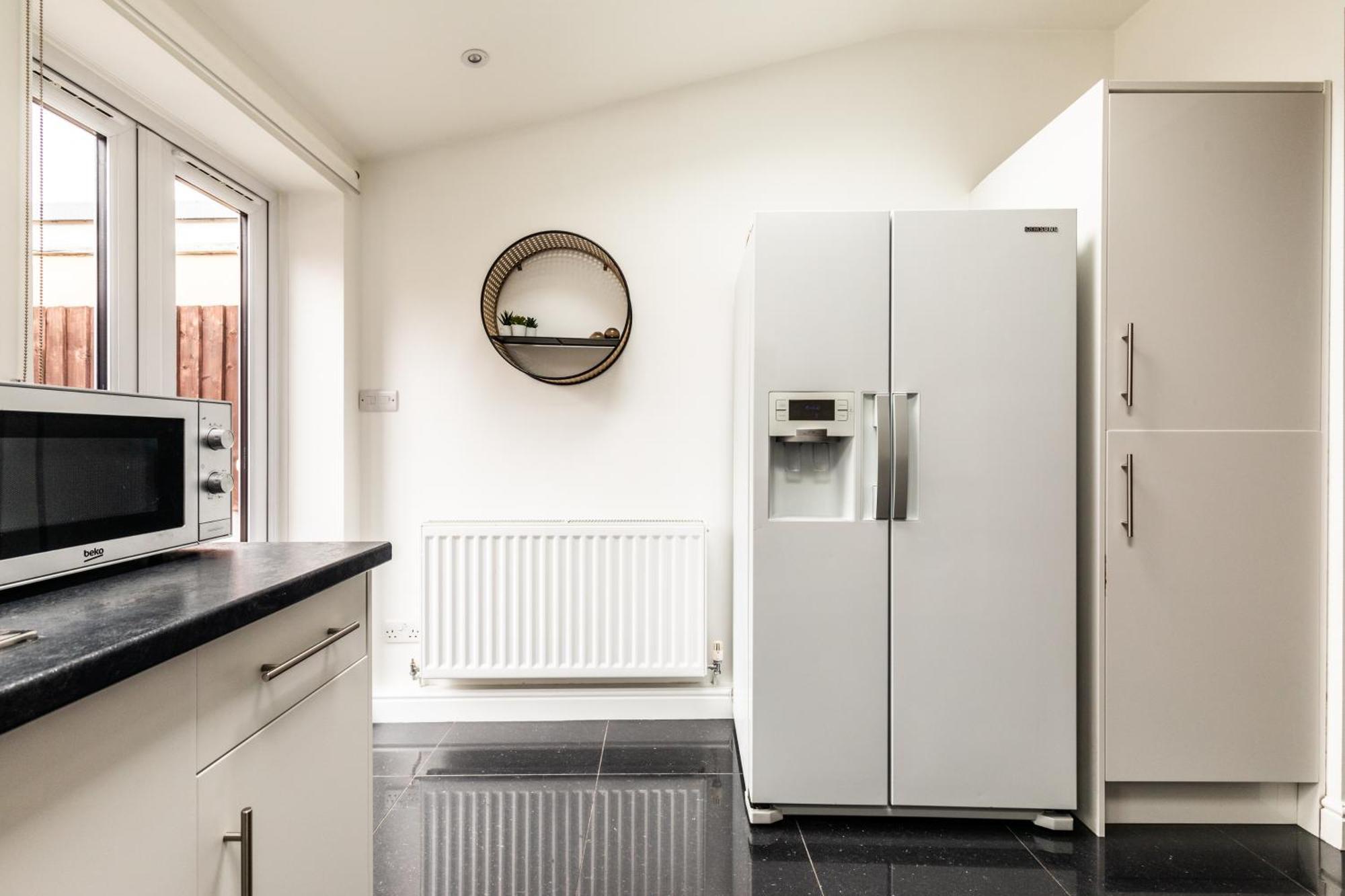 The Broadway Bath - 2 Bedrooms With Parking, Central Бат Экстерьер фото